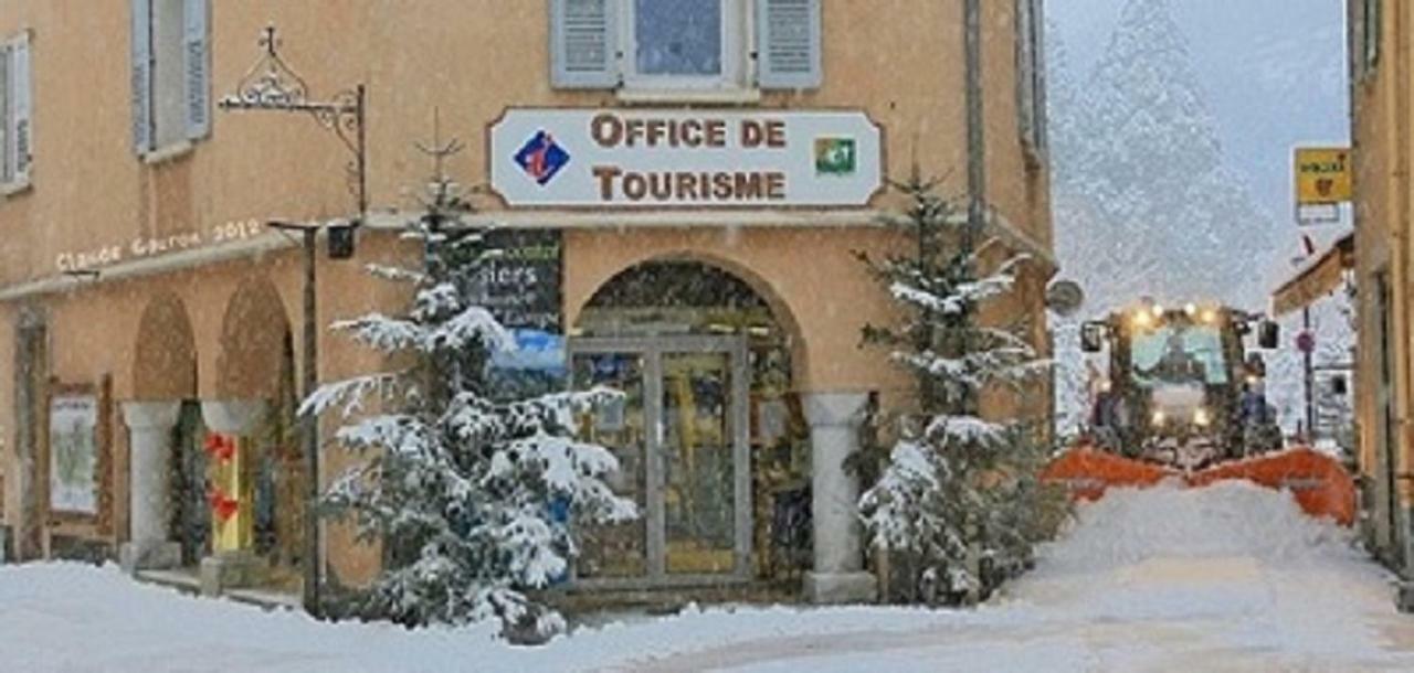 Lou Filadour Rez De Chaussee 5 Personnes Jausiers Εξωτερικό φωτογραφία